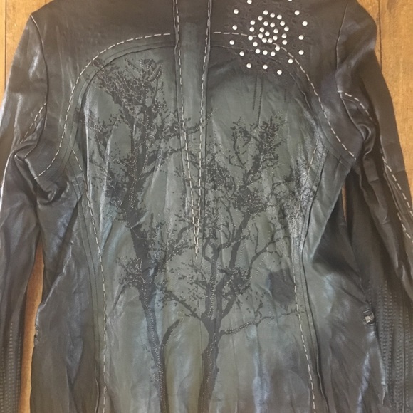 Funky jacket - Picture 5 of 8